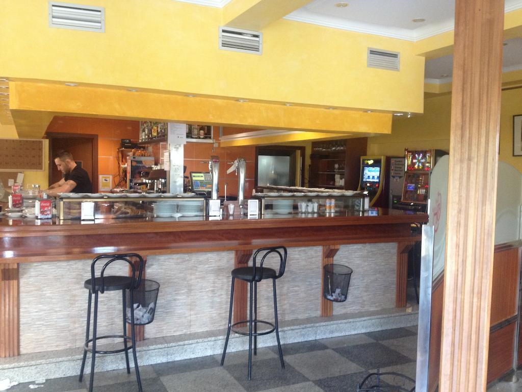 Hostal González Guadarrama Kültér fotó
