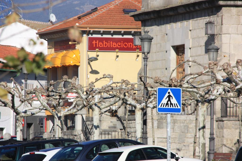 Hostal González Guadarrama Kültér fotó
